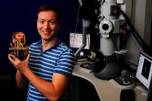 Home Stretch | Electrons cut out for rapid microscopy