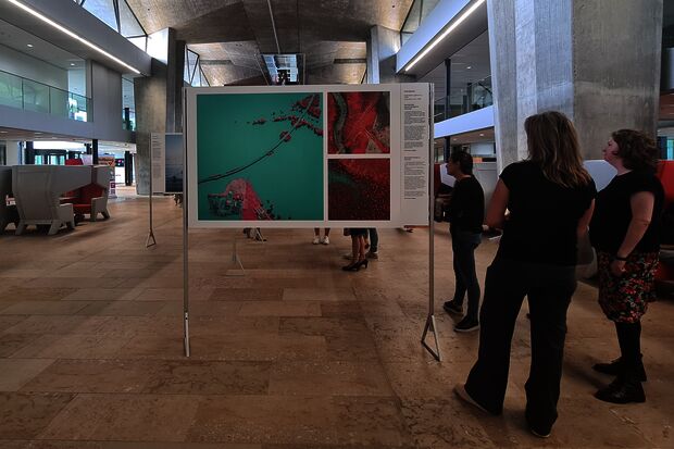World Press Photo: beautiful images, ugly facts
