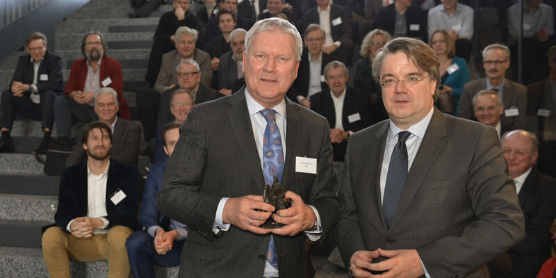 Hans van Duijn (links) met Wim van de Donk.