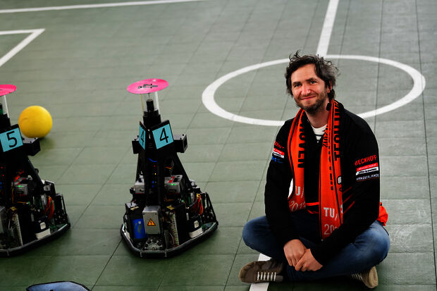 "I dream of soccer robots beating the human world champions"