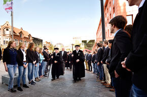 Cortège door de stad voor diesviering. Foto | Bart van Overbeeke