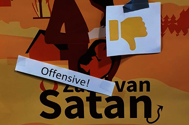 Musical posters Quadrivium ‘offensive’