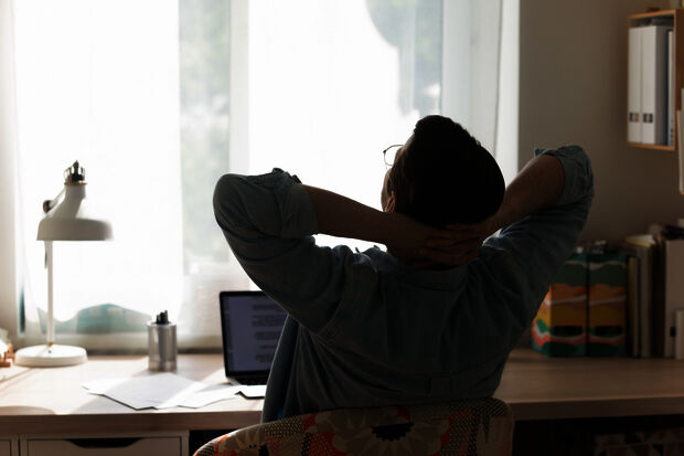 Dutch Parliament calls for tuition-free year for students