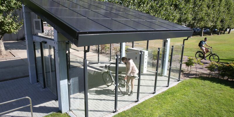 Fietsenstalling van de toekomst staat naast Vertigo