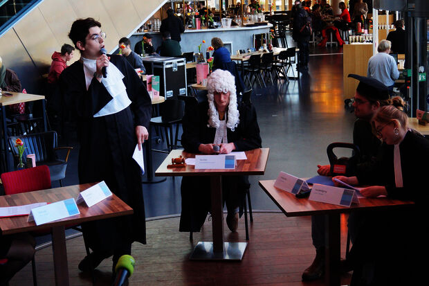 Pechstudent veroordeeld tot 35 jaar schuld en geen hypotheek