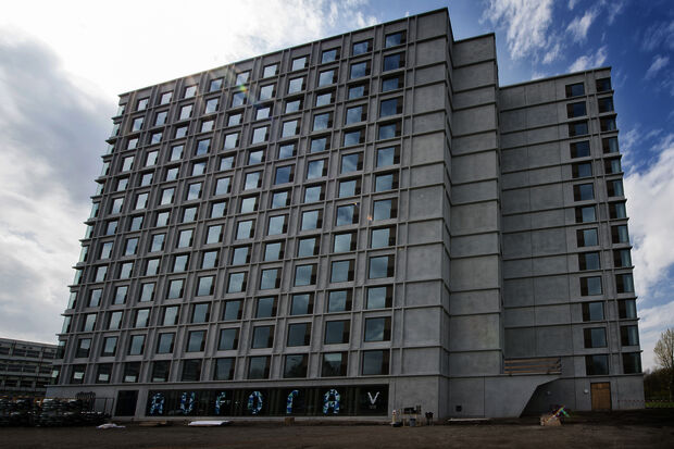Spacebox residents air concerns about new Aurora homes