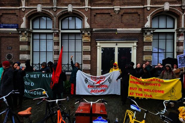 Bezetting bij UvA wegens banden met Shell