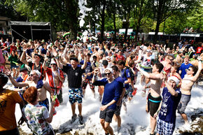Splash. Foto | Bart van Overbeeke