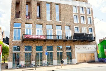 Het pand van Vindicat op de Grote Markt in Groningen. Foto | Jeroen Fortgens/Shutterstock