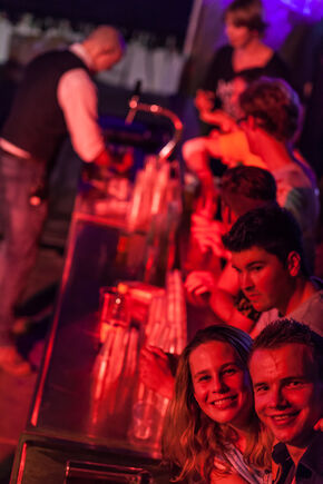 Thêta 1000L bierfeest. Foto | Bart van Eijden