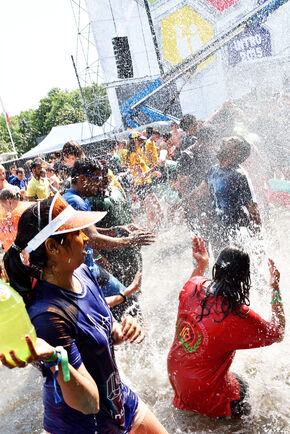 Splash. Foto | Bart van Overbeeke