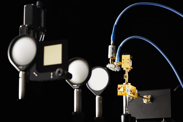 ‘Optical’ setup for terahertz radiation with Teflon lenses. Photo | Bart van Overbeeke