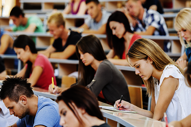 Minister gaat bindend studieadvies niet afschaffen