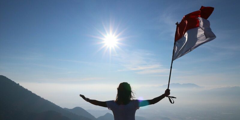 Na een hike eindelijk bovenop Mount Guntur (West Java). Privé-archief Isabelle Linders.