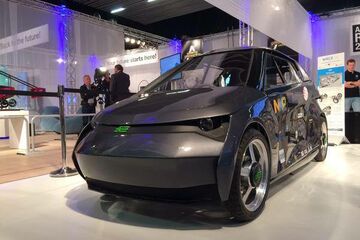 TU/ecomotive onthulde 'Nova'.