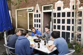 Enjoy your meal! Photo | Bart van Overbeeke