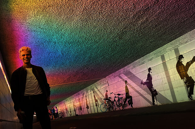 Guerilla light art in the cycle tunnel