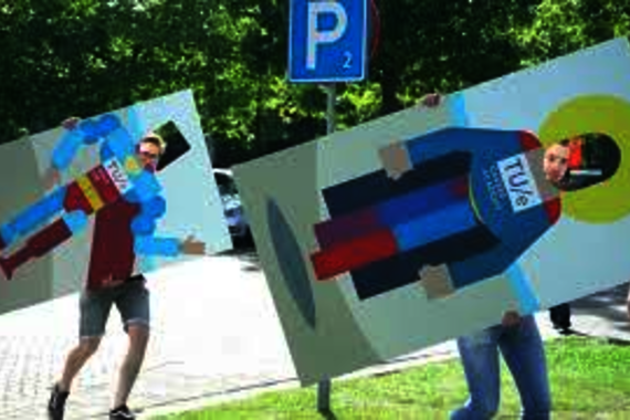 Schaken, darten, gymnastieken of met elkaar in discussie gaan. Het kwam allemaal langs op de Campus Market. 