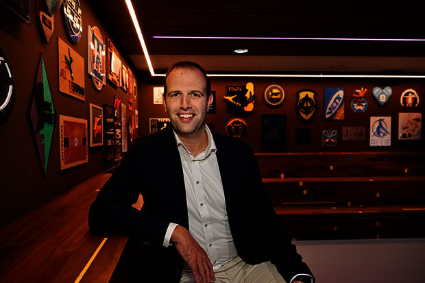 Nieuwe sportcentrumdirecteur volleybalde bij Hajraa