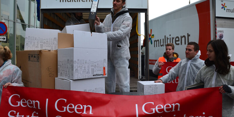 ‘Geen studiefinanciering, geen studenten, geen ministerie.’ Met dat motto protesteerden studenten half november bij het ministerie van Onderwijs in Den Haag.