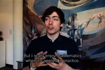 Hoe belangrijk is wiskunde nou eigenlijk en waar zit het allemaal in verborgen? Een video van het Nationaal Wiskunde ...