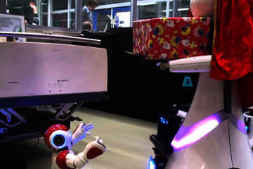 De robots van Tech United vieren het Sinterklaasfeest 2.0, op verzoek van Cursor.
