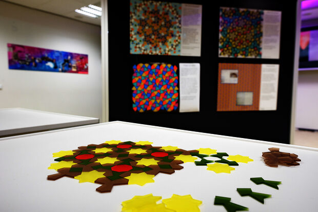 Exhibition on the crossroads of art and mathematics