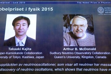 Nobelprijswinnaars Takaaki Kajita en Arthur B. McDonald.