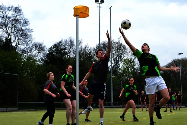 Attila wint ’s werelds grootste korfbaltoernooi in eigen huis