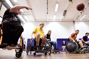 Rolstoelbasketbal. Foto | Bart van Overbeeke