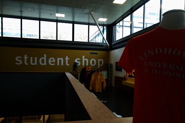 Student Shop must give way to ICT helpdesk