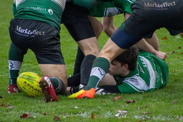 Rugbyers strijden om behoud van felbegeerd studentenschild