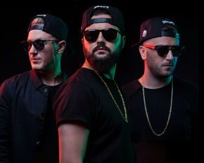 Dirtcaps. Dirtcaps.