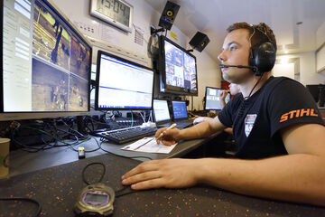 Mathijs Meulendijks aan het werk. Foto | Bart van Overbeeke