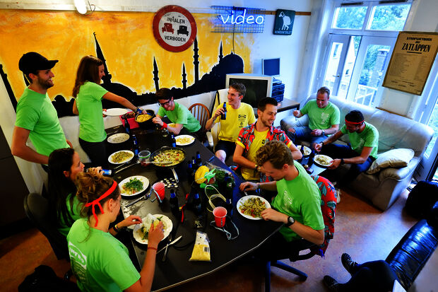 Intro 2018 | Pasta Pesto with group 18plus