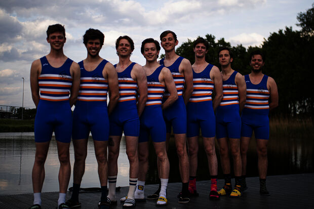 Rowing a hundred kilometers for charity