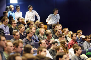 Kuipers wist de Blauwe Zaal goed te vullen. Foto | Bart van Overbeeke