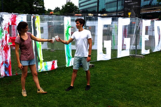 Op naar een plasticvrije campus met herbruikbare festivalbekers