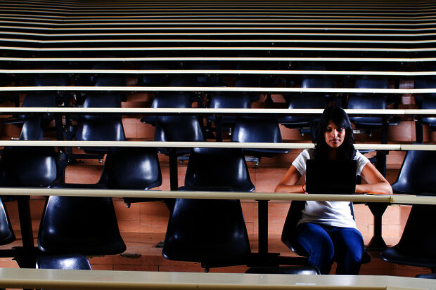 Empty lecture halls – "Make higher education more attractive"