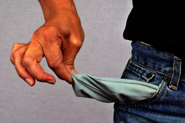 Many international PhD candidates on scholarships having trouble to get by