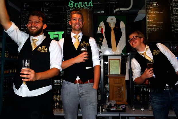 ‘Taste and enjoy’ at beer festival for Japie's birthday bar