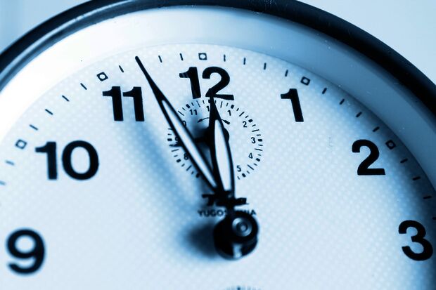 Internal strife over shorter lunch break
