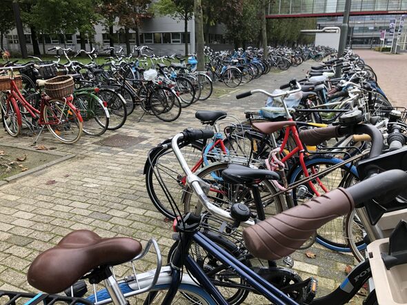 Bicycle racks between Vertigo and Matrix. Photo | Judith van Gaal