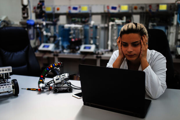 'Don’t turn your back on international PhD candidates'