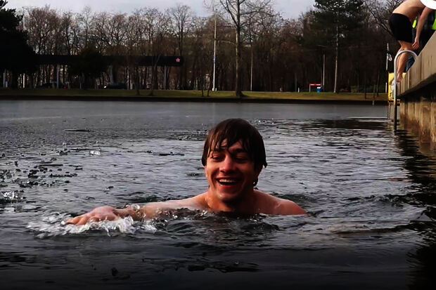 Warm glow at thought of an ice cold dip?