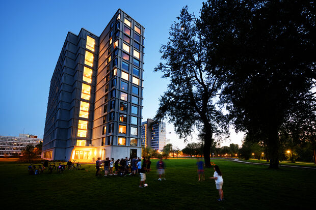 79 percent of students pay too much rent