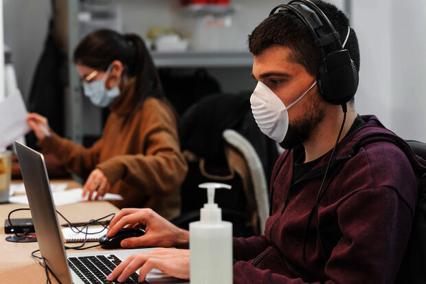 D66: ‘More face-to-face education is possible with facemasks’