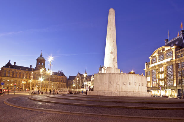 No demonstration on Dam Square after all, striking possible