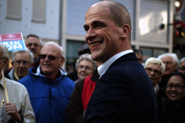 Diederik Samsom at opening of new energy institute