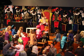 Sint aan de TU/e. Foto | Maarten van Helden